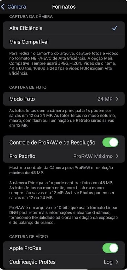 Tela de Ajustes do iPhone mostrando a opção Formatos da câmera com Mais Compatível selecionado